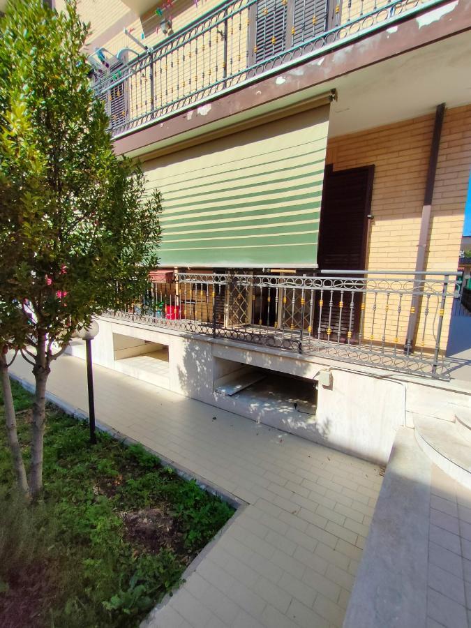 Appartamento In Contesto Famigliare Con Giardino - Tivoli Terme Exterior foto